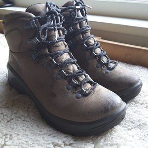 AKU Tribute hiking boots Women's 7.5 EU 39 brown Goretex